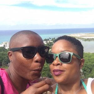 Meet your Posher, Damesha